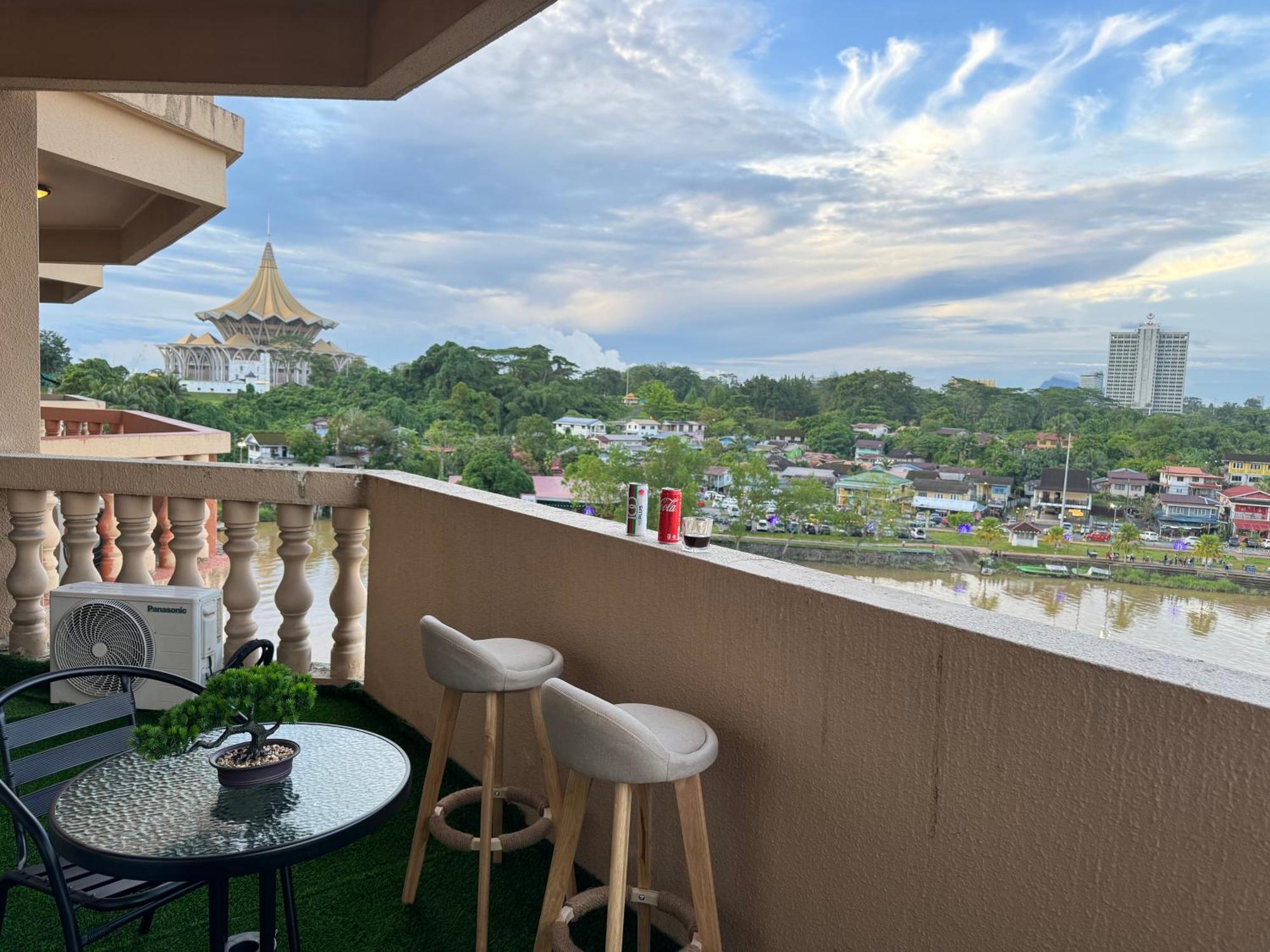 Riverview Home @Waterfront Kch Κουτσίνγκ Εξωτερικό φωτογραφία