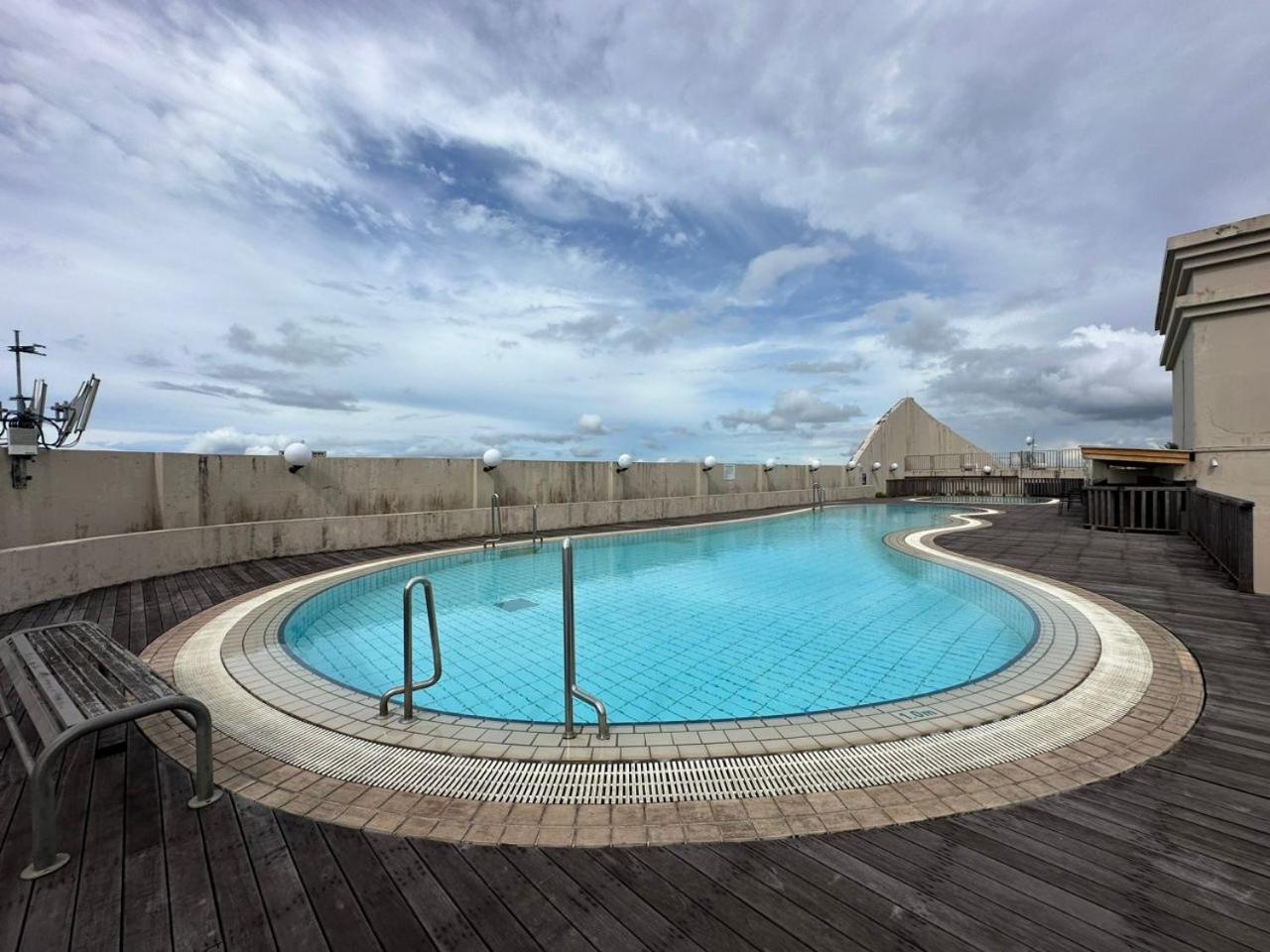 Riverview Home @Waterfront Kch Κουτσίνγκ Εξωτερικό φωτογραφία